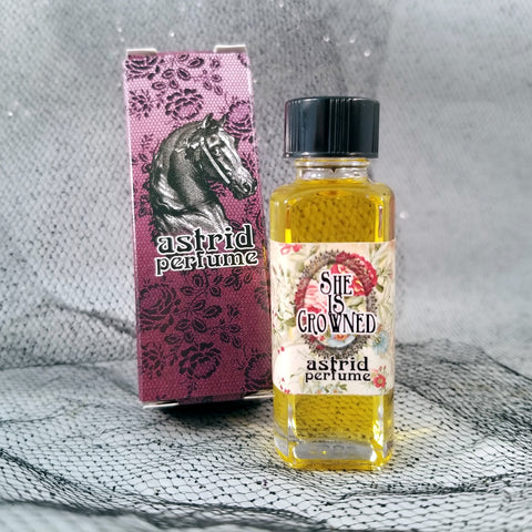 Astrid Perfume: She is Crowned
