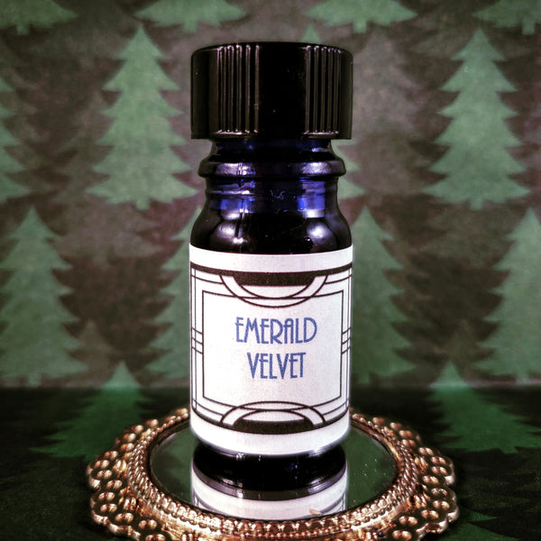 Emerald Velvet – Nui Cobalt Designs