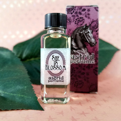 Astrid Perfume: She is Blossom